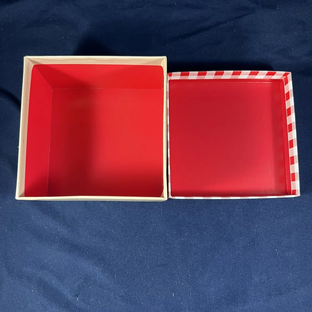 OLD EAST MAIN CO Christmas Snowman Red White Buffalo Plaid Gift Box Winter